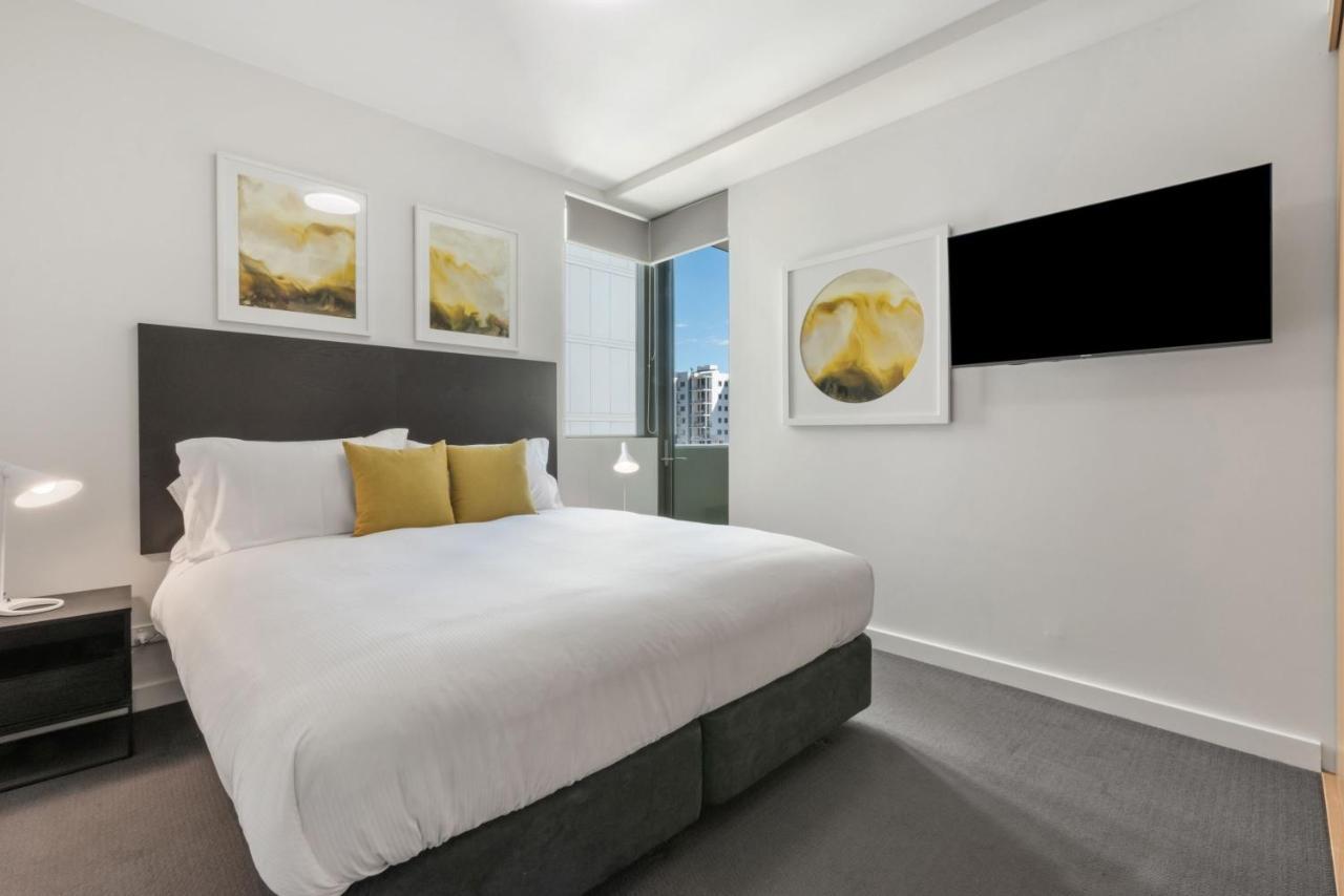 Quattro On Astor Aparthotel