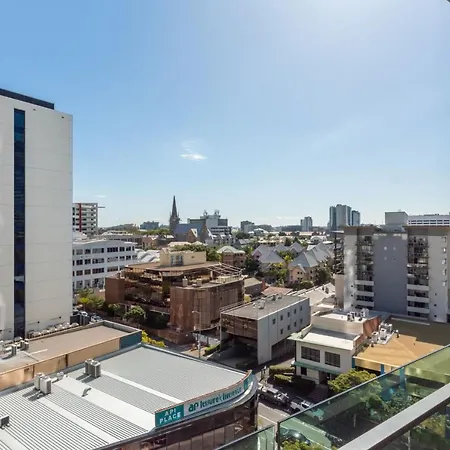 Quattro On Astor Aparthotel Brisbane Exterior photo